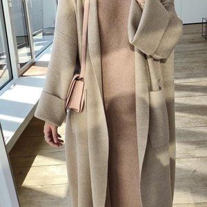 Amsterdam Coat from Loma USA